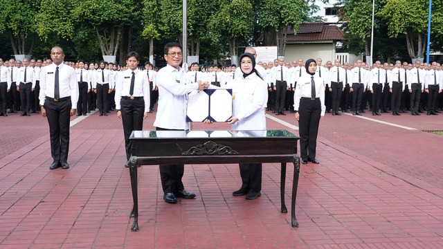 sekjen catar2